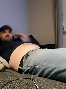 Snapshot of Bamse28 chatting on 11-29-25, 05:35 Bamse28 online show from 11-29-25, 05:35