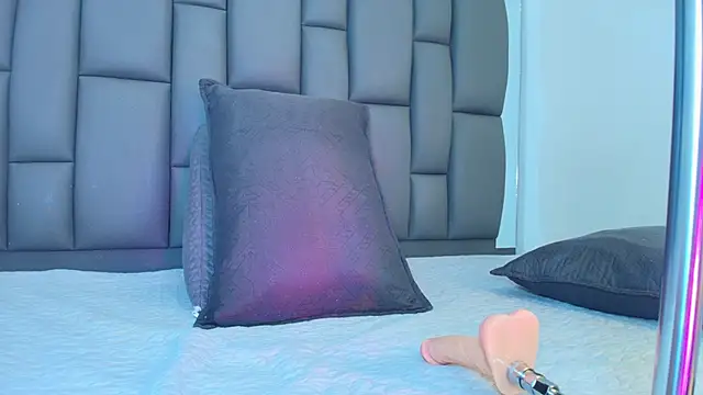 Roxana gomez online show from 03-10-26, 03:32