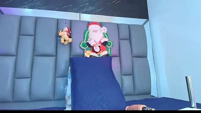 Roxana gomez online show from 11-29-25, 03:06