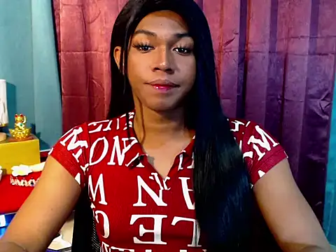 Snapshot of Milagrosa_xx chatting on 05-28-26, 10:11 Milagrosa xx online show from 05-28-26, 10:11
