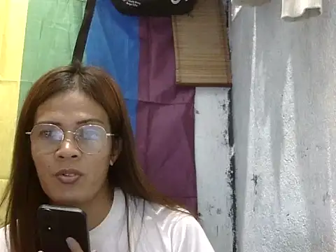 juicycum069 online show from 06-04-26, 04:28