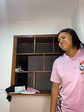 Snapshot of nudesketch1 chatting on 10-23-25, 02:32 nudesketch1 online show from 10-23-25, 02:32