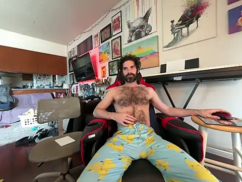 Pupscritch online show from 03-13-26, 08:58