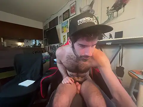 Pupscritch online show from 07-10-26, 02:06