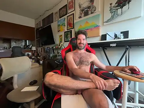 Pupscritch online show from 06-01-26, 02:17