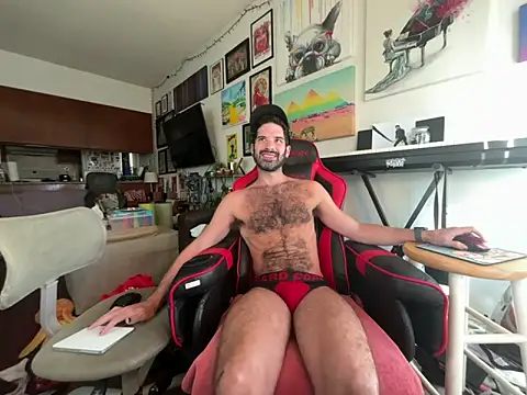 Pupscritch online show from 06-16-26, 03:56