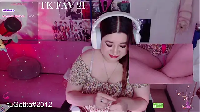 Pink girl0n online show from 04-05-26, 10:38