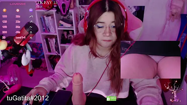 Pink girl0n online show from 11-29-25, 07:19