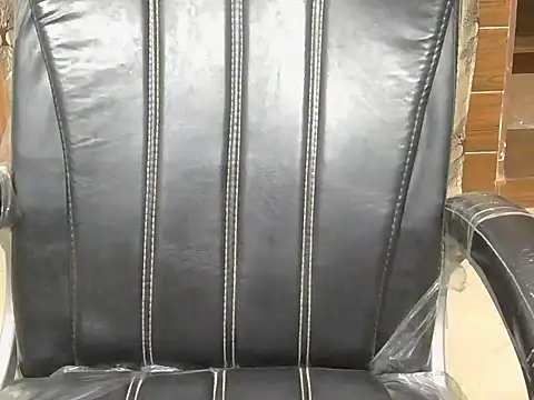 Snapshot of Diyaa_Singh chatting on 04-22-26, 08:21 Diyaa Singh online show from 04-22-26, 08:21