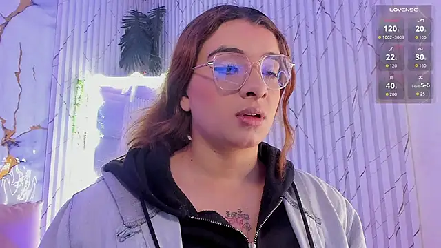 Naomy tay1 online show from 04-13-26, 03:43