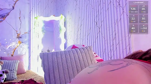 Naomy tay1 online show from 03-27-26, 08:26