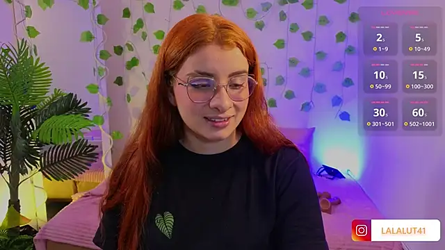 Naomy tay1 online show from 09-21-25, 03:22