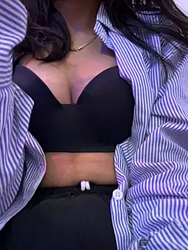 modelnishu online show from 10-27-25, 12:44