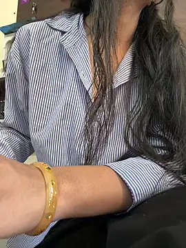 modelnishu online show from 03-01-26, 05:40