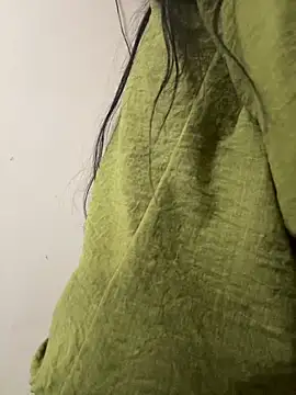 modelnishu online show from 05-12-26, 04:24