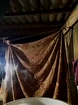 Snapshot of Mamapm20 chatting on 09-28-25, 12:45 Mamapm20 online show from 09-28-25, 12:45