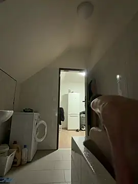 Snapshot of jarda94cz chatting on 03-14-26, 11:22 jarda94cz online show from 03-14-26, 11:22