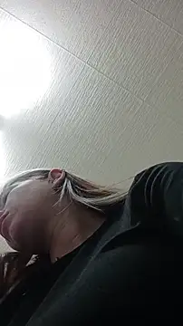 Reina Cummings online show from 01-07-26, 06:18