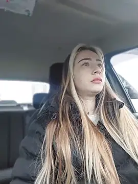 Reina Cummings online show from 03-27-26, 06:00