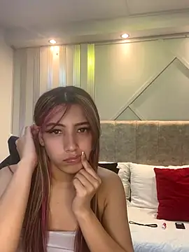 Snapshot of nami_sweet_ chatting on 10-14-25, 12:28 nami sweet online show from 10-14-25, 12:28