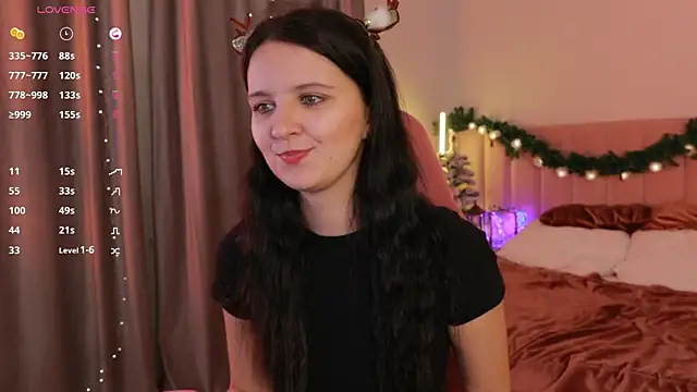 LilLisa online show from 12-20-25, 04:10