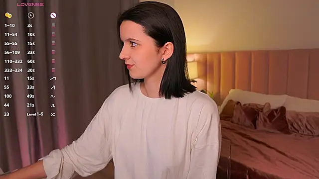 LilLisa online show from 04-18-26, 11:01