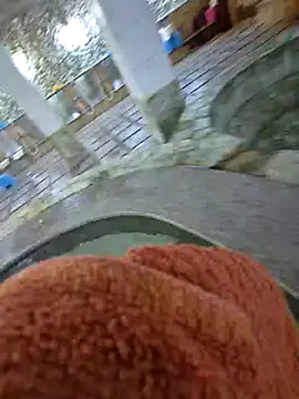 starvingo2002 online show from 12-21-25, 03:41