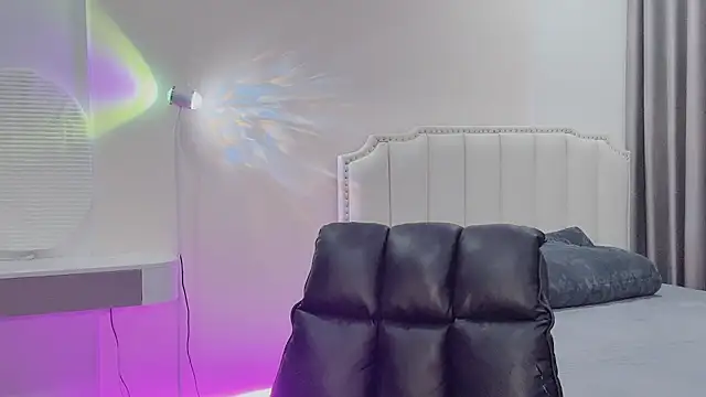  Dorry  online show from 11-28-25, 02:17