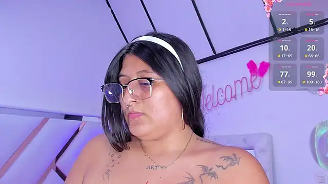 Snapshot of megann__up chatting on 09-13-25, 03:28 megann  up online show from 09-13-25, 03:28