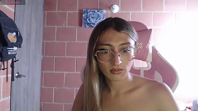 Andrea camilaaa online show from 09-27-25, 05:19