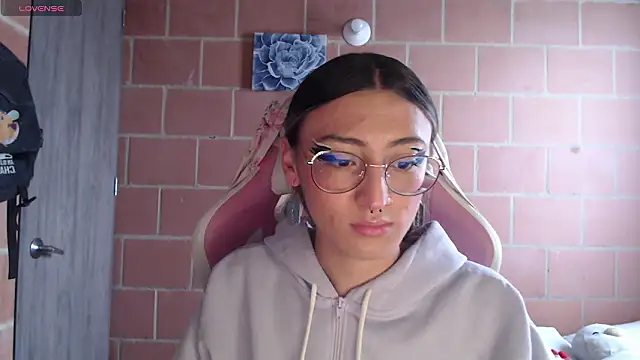 Andrea camilaaa online show from 02-19-26, 12:57