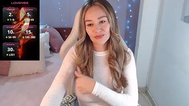 Snapshot of Natysweet23 chatting on 02-25-26, 01:06 Natysweet23 online show from 02-25-26, 01:06