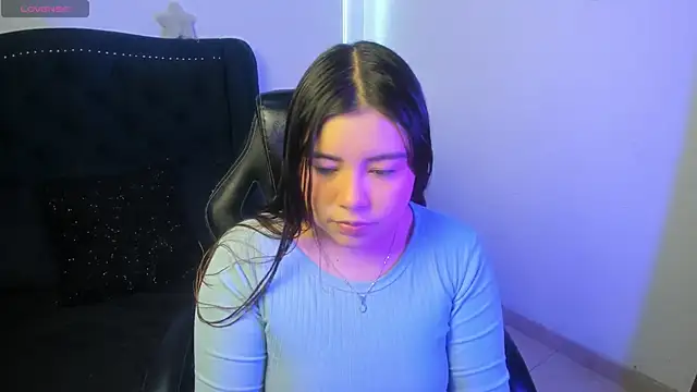 LucyPetit online show from 12-02-25, 01:02