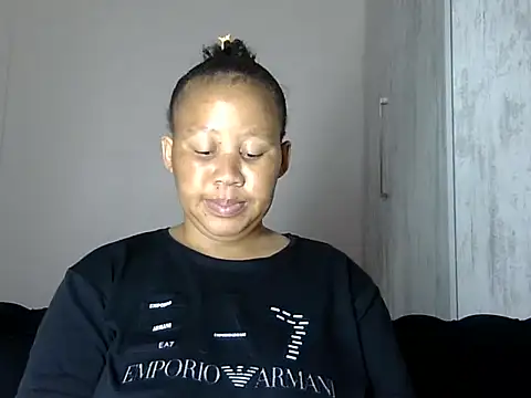 Yellowriider online show from 10-27-25, 04:19