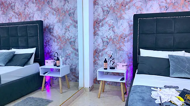 Snapshot of Angelique_Angell chatting on 01-16-26, 07:51 Angelique Angell online show from 01-16-26, 07:51