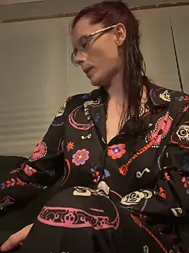 raen001 online show from 11-13-25, 07:51