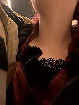 Snapshot of raen001 chatting on 03-03-26, 09:16 raen001 online show from 03-03-26, 09:16