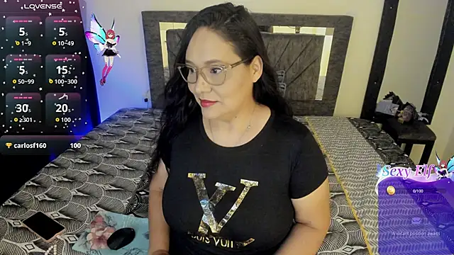 Laurasofia01 online show from 06-03-26, 01:50
