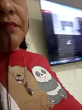 Laurasofia01 online show from 10-04-25, 03:52