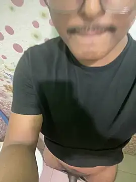 Snapshot of dickfuckerkkk chatting on 10-09-25, 07:53 dickfuckerkkk online show from 10-09-25, 07:53