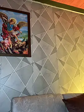 Alisse taylor2 online show from 11-20-25, 11:22