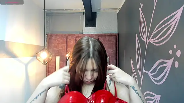 Isa Thompson   online show from 09-30-25, 12:00