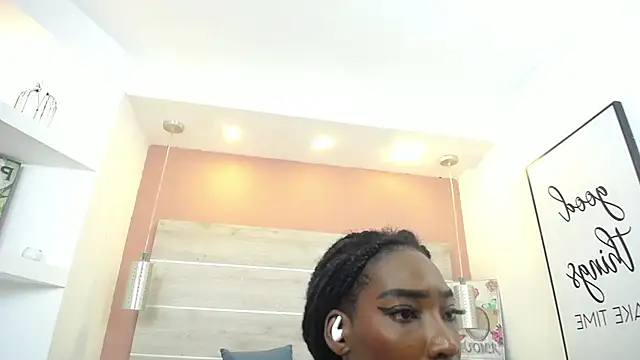 AlexandraCambell online show from 11-30-25, 12:22