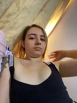 karla-thomsom10 online show from 03-26-26, 08:18