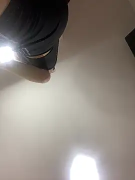 karla-thomsom10 online show from 02-11-26, 10:20