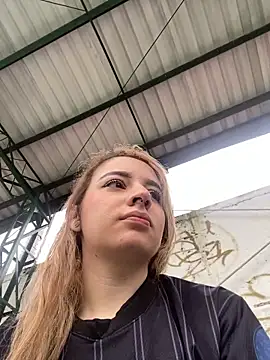 karla-thomsom10 online show from 02-15-26, 01:21