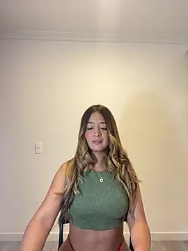 Zara Ross online show from 12-17-25, 02:27