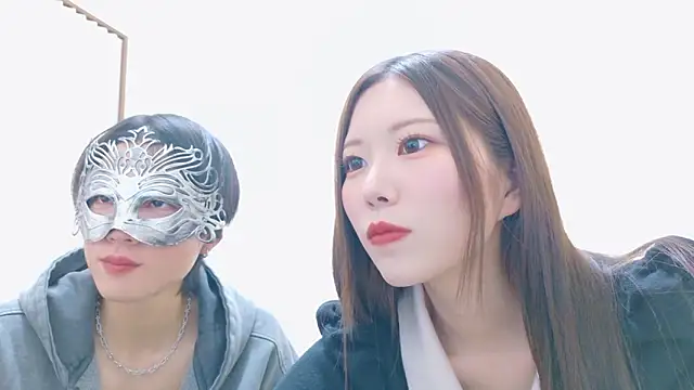 Reto-sama online show from 10-28-25, 01:10