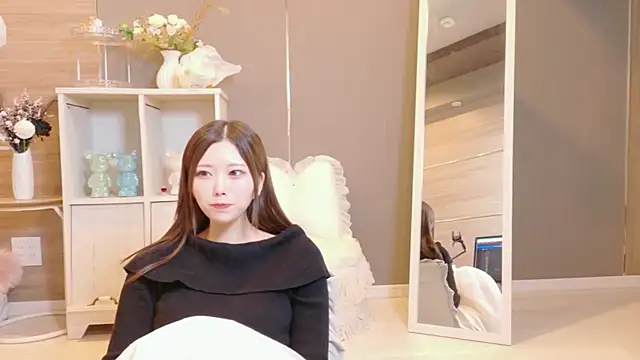 Snapshot of Reto-sama chatting on 10-01-25, 04:11 Reto-sama online show from 10-01-25, 04:11