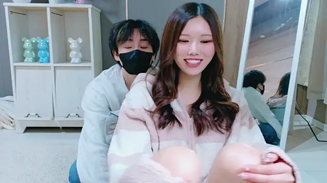 Reto-sama online show from 11-07-25, 01:04